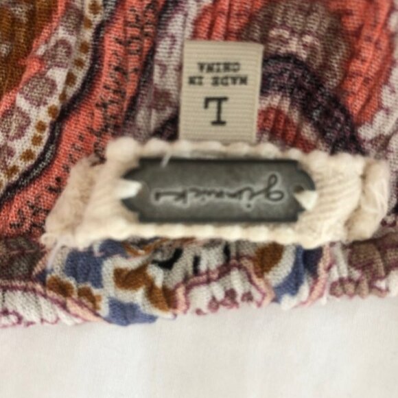 Buckle Paisley Print Peplum Tank Top - Picture 9 of 10